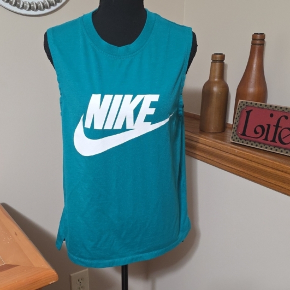 Nike Tops - Nike Turquoise Sleeveless Shirt